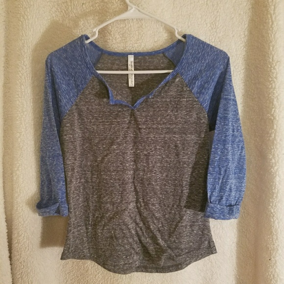 Bobbie Brooks Tops - Bobbi Brookes 3/4 sleeve shirt